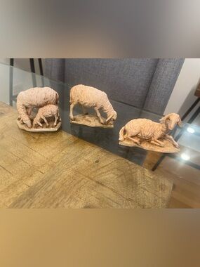 3 ANRI HAND CARVED WOOD BACHER NATIVITY SET SCENE SHEEP & LAMB FIGURINE FIGURES